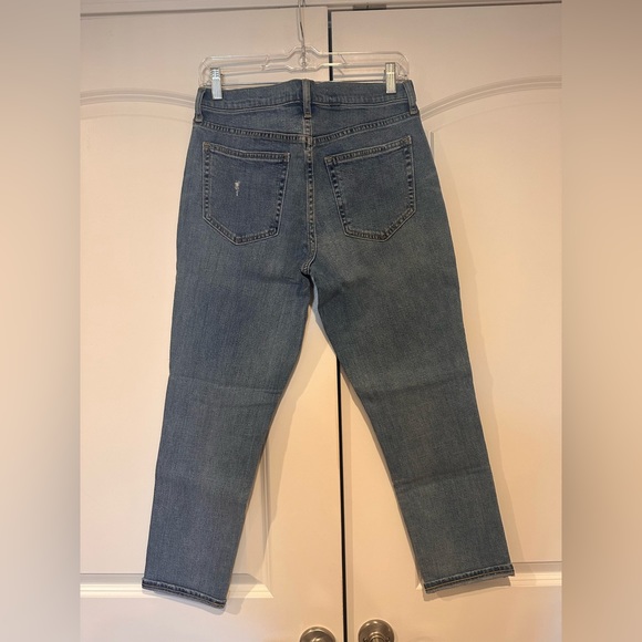 NWT - 1969 Best Girlfriend Jeans  medium wash, minor distressing - Picture 5 of 6
